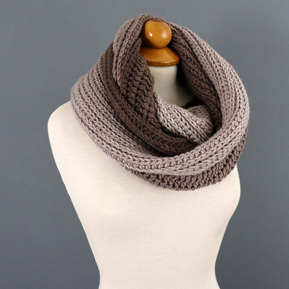 simple infinity scarf by kiki crochet patterns