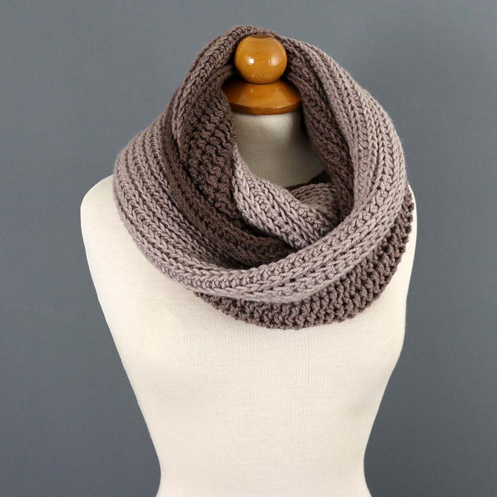 simple infinity scarf by kiki crochet patterns